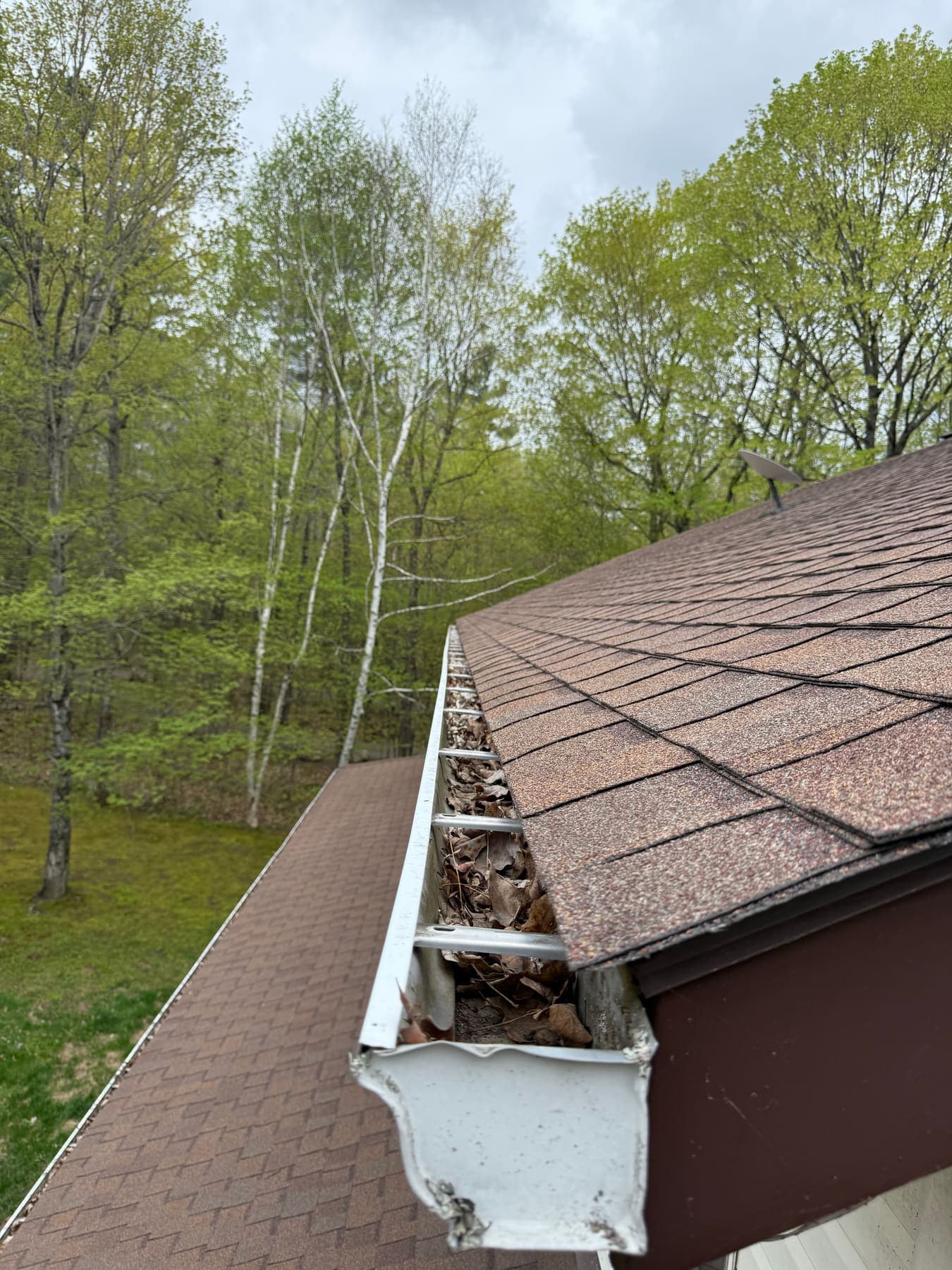 PVS gutter cleaning callout — Ottawa Valley