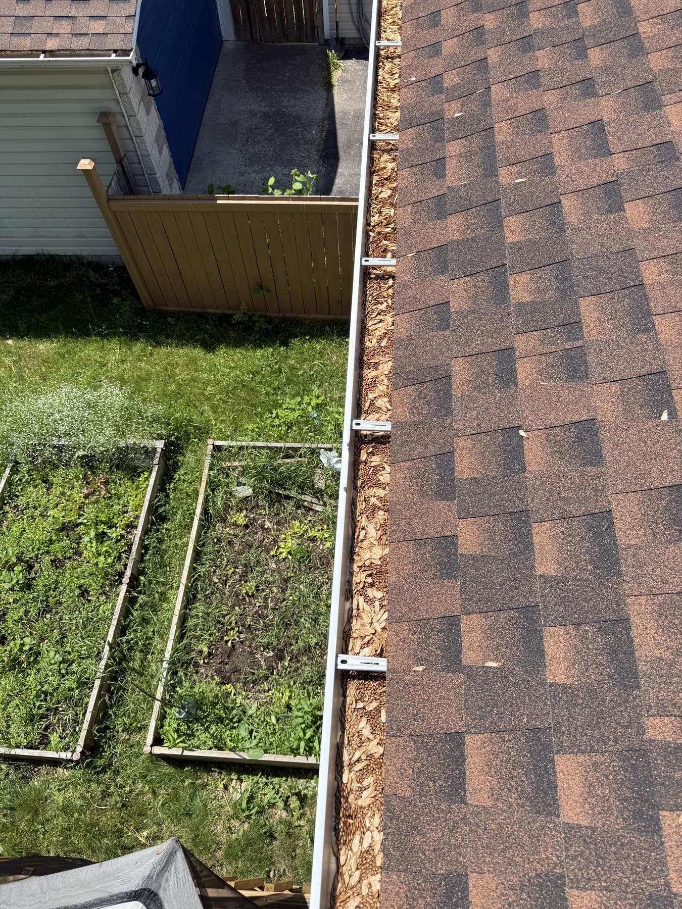 PVS gutter cleaning callout — Ottawa Valley