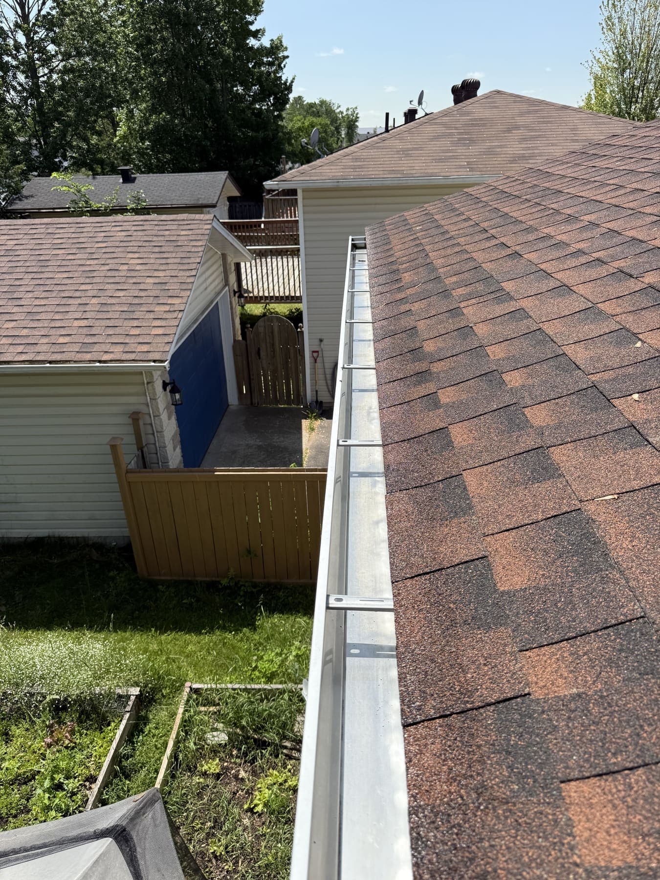 PVS gutter cleaning callout — Ottawa Valley